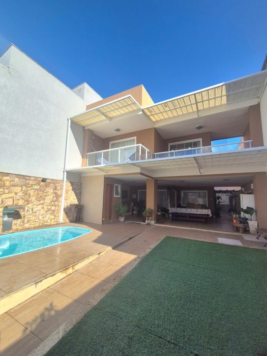 Casa em Condomínio - Venda - Campo Grande - Rio de Janeiro - RJ