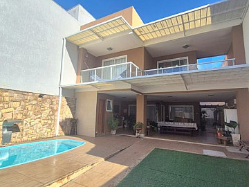 Casa em Condom�nio � Venda